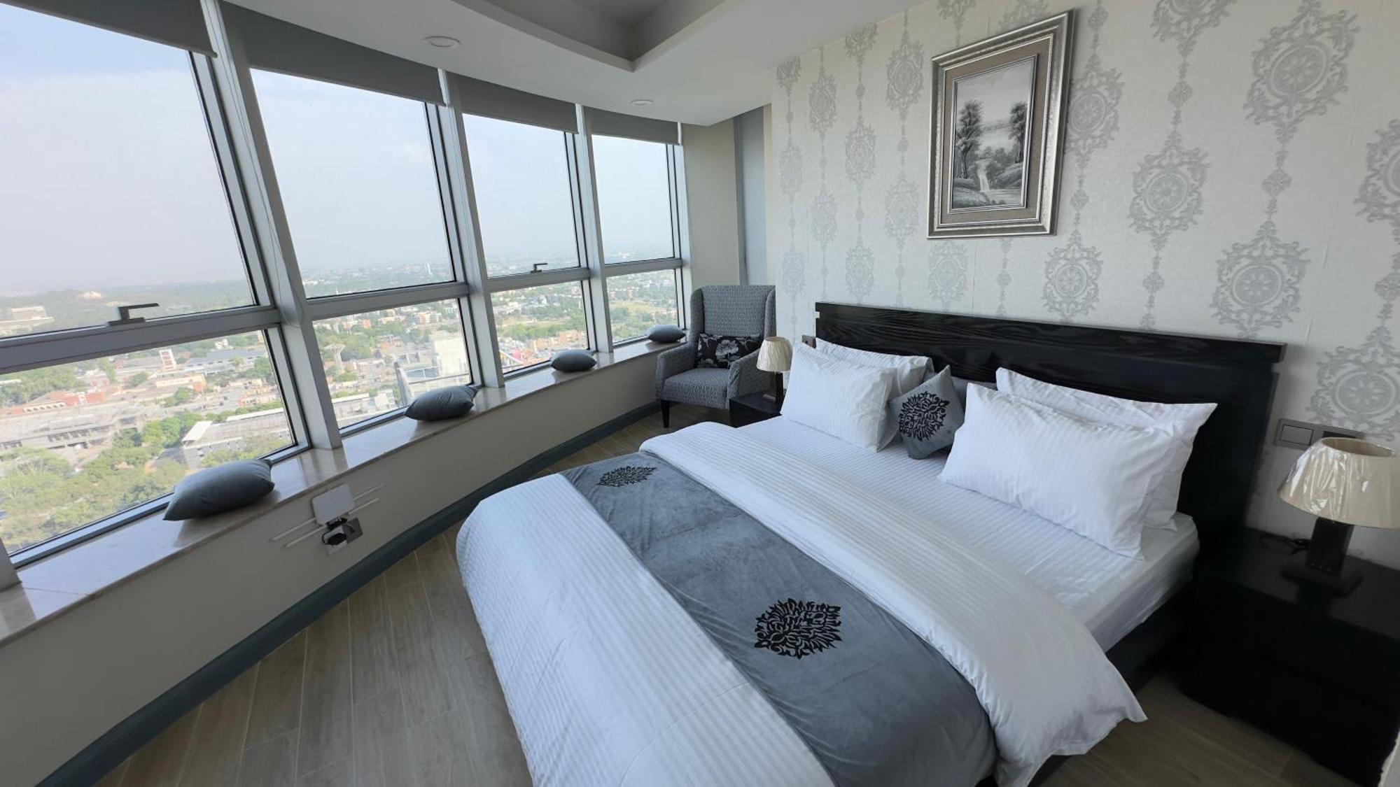 Centaurus Apartments Islamabad Eksteriør bilde